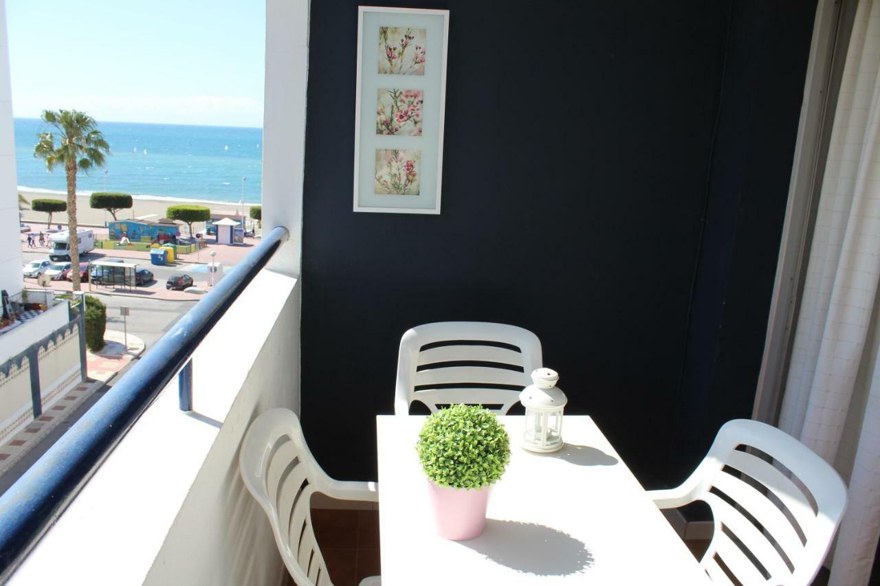 Playa Viginia Apartment มาลากา ภายนอก รูปภาพ